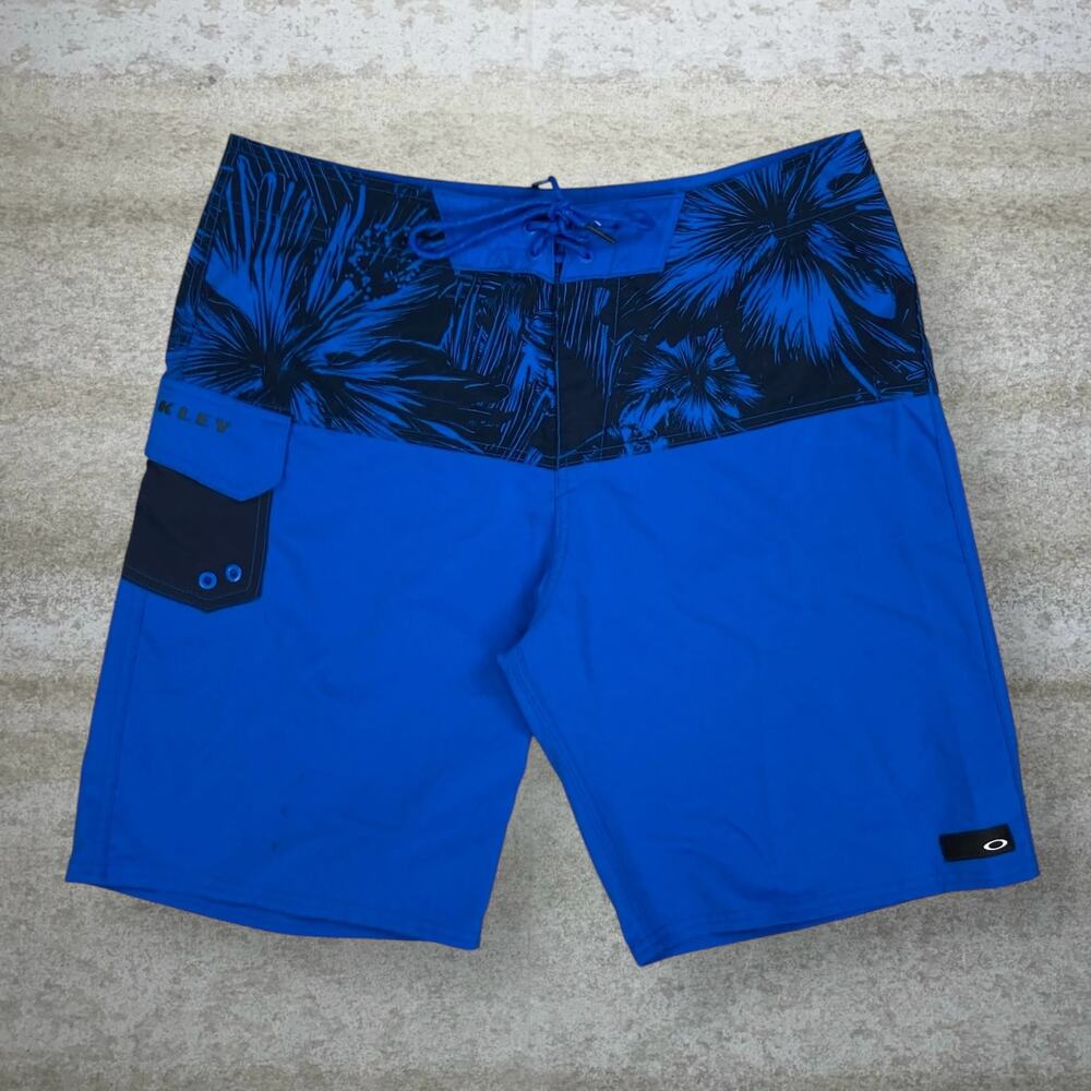 Vintage Y2K Oakley Swim Shorts 34x10 Royal Blue Black Floral 10" Inseam